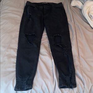 black skinny jean